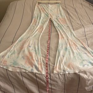 Selkie Miami Sofa print bell bottoms sz 14